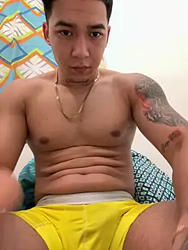 Snapshot of Ares_God_ chatting on May 17, 2026, 6:00 am Ares God online show from May 17, 2026, 6:00 am