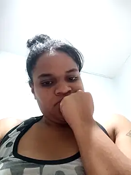 sexybronwgirl online show from April 1, 2026, 6:03 am