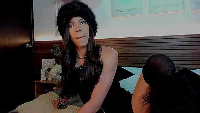 Sara cutie  online show from April 7, 2026, 7:25 pm