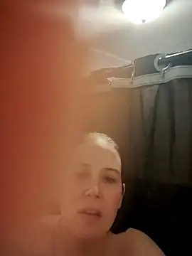 023thickandjuicy07 online show from April 11, 2026, 3:22 am