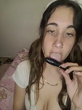 AlissonDavenport online show from April 1, 2026, 2:23 am