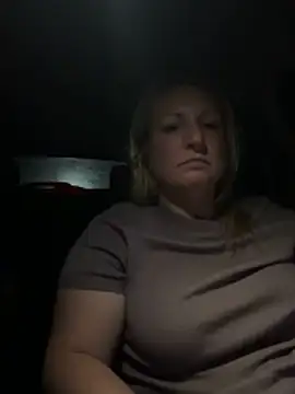 sweetkacibaby online show from April 30, 2026, 5:36 am