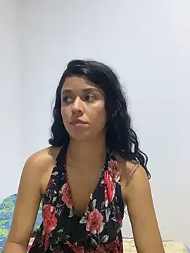 Nia Roswell online show from March 26, 2026, 1:55 am