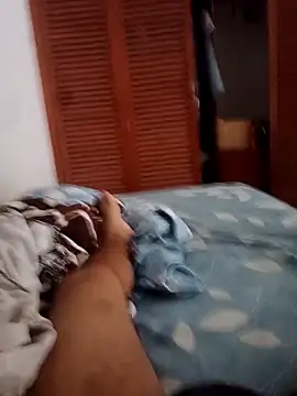 Snapshot of goldboy_0069 chatting on April 4, 2026, 9:56 pm goldboy 0069 online show from April 4, 2026, 9:56 pm