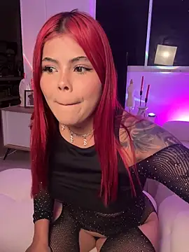 Snapshot of giss_sweet1 chatting on April 18, 2026, 2:15 am giss sweet1 online show from April 18, 2026, 2:15 am