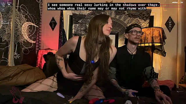 Snapshot of webzandkordz chatting on June 19, 2026, 8:40 am webzandkordz online show from June 19, 2026, 8:40 am