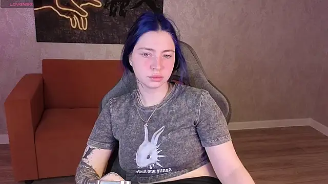 honey cherrry online show from June 14, 2026, 1:36 am