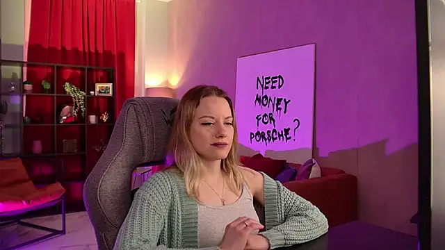 VireliaMoonfall online show from April 15, 2026, 10:11 am