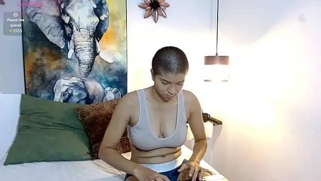 Natasha and zoe  online show from May 16, 2026, 12:37 pm