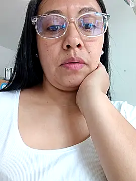 Violeta--7 online show from April 17, 2026, 1:47 pm