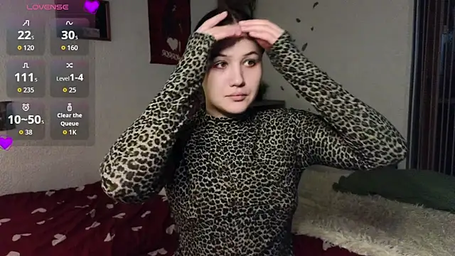 Tori Sweet online show from May 15, 2026, 1:01 am