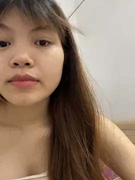 -Vaci- online show from April 13, 2026, 1:38 pm