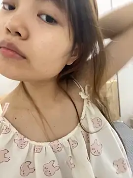 -Vaci- online show from April 14, 2026, 1:50 pm