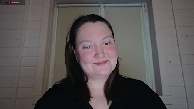 elegant pleasure online show from April 3, 2026, 8:40 pm