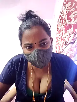 Snapshot of tamilratchasii chatting on March 28, 2026, 5:51 am tamilratchasii online show from March 28, 2026, 5:51 am