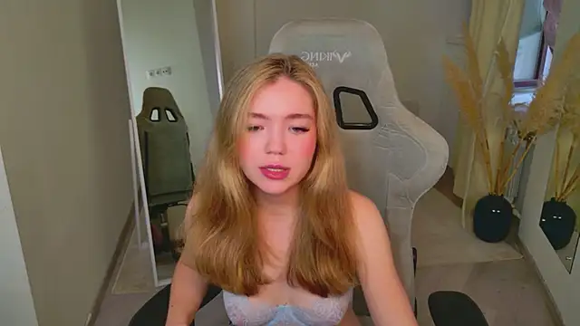 Snapshot of Rita_Shy chatting on June 30, 2026, 6:58 am Rita Shy online show from June 30, 2026, 6:58 am