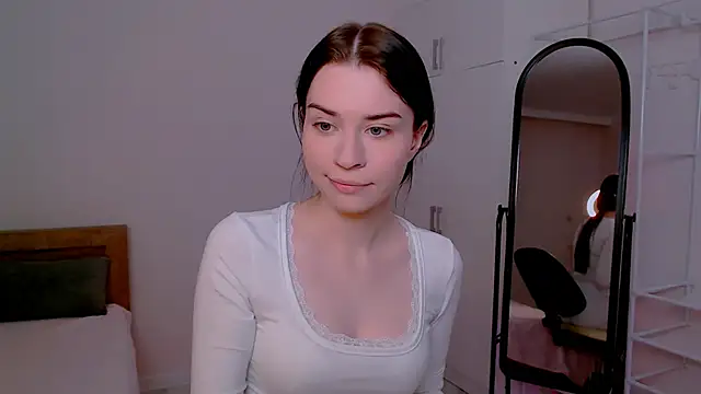 Snapshot of Tina_Charm chatting on May 29, 2026, 7:01 pm Tina Charm online show from May 29, 2026, 7:01 pm