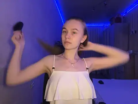 Snapshot of melissashineeee chatting on April 12, 2026, 1:27 pm melissashineeee online show from April 12, 2026, 1:27 pm