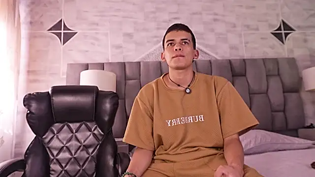 Snapshot of DrakoStone chatting on March 28, 2026, 9:03 pm DrakoStone online show from March 28, 2026, 9:03 pm