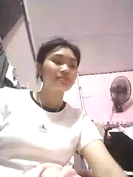 Saryloveparadise online show from March 28, 2026, 6:46 am