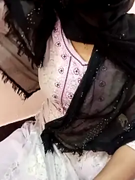 Snapshot of Miss_Noor__ chatting on April 6, 2026, 6:36 am Miss Noor online show from April 6, 2026, 6:36 am