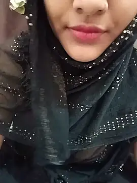 Miss Noor   online show from July 4, 2026, 3:45 am