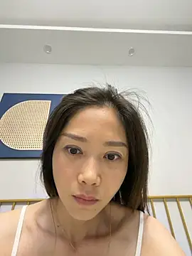 Snapshot of yuanpu0925 chatting on April 9, 2026, 9:42 pm yuanpu0925 online show from April 9, 2026, 9:42 pm