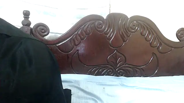 Snapshot of emmytease chatting on April 12, 2026, 10:09 am emmytease online show from April 12, 2026, 10:09 am