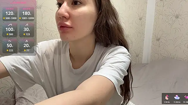 Snapshot of NamiLoon chatting on April 15, 2026, 2:18 am NamiLoon online show from April 15, 2026, 2:18 am