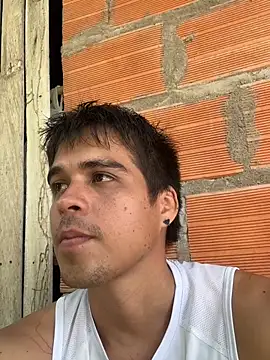 Snapshot of davidjan1996 chatting on April 25, 2026, 5:43 pm davidjan1996 online show from April 25, 2026, 5:43 pm