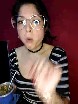 Steffanny2026 online show from April 11, 2026, 10:36 pm