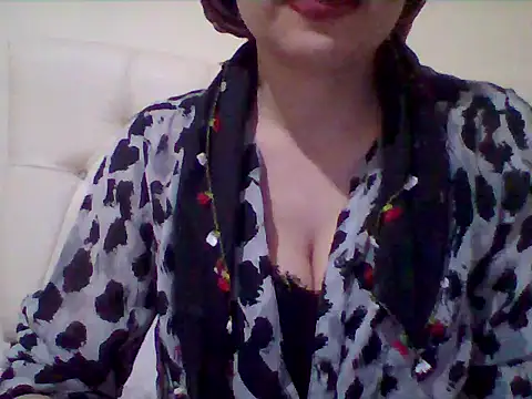 Snapshot of busex25 chatting on March 28, 2026, 10:42 pm busex25 online show from March 28, 2026, 10:42 pm