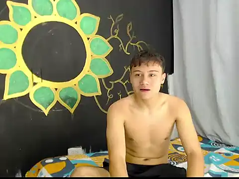 Snapshot of Boy_Lovely18 chatting on March 29, 2026, 5:07 am Boy Lovely18 online show from March 29, 2026, 5:07 am