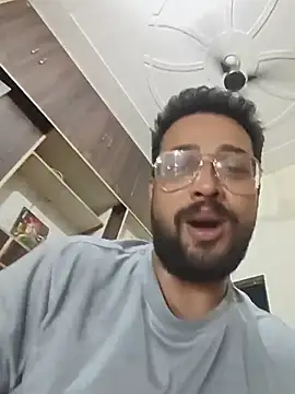 herochoclateboy online show from June 5, 2026, 7:30 pm
