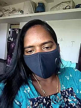 Snapshot of Tamil_Sangeetha chatting on April 2, 2026, 6:22 am Tamil Sangeetha online show from April 2, 2026, 6:22 am