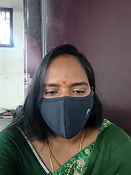 Snapshot of Tamil_Sangeetha chatting on April 8, 2026, 3:17 am Tamil Sangeetha online show from April 8, 2026, 3:17 am