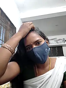 Snapshot of Tamil_Sangeetha chatting on April 20, 2026, 12:24 am Tamil Sangeetha online show from April 20, 2026, 12:24 am