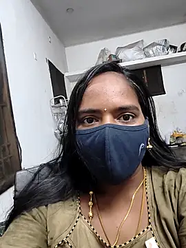 Snapshot of Tamil_Sangeetha chatting on April 23, 2026, 1:46 pm Tamil Sangeetha online show from April 23, 2026, 1:46 pm