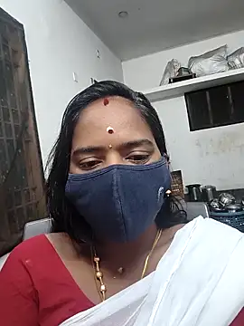 Snapshot of Tamil_Sangeetha chatting on April 25, 2026, 10:51 pm Tamil Sangeetha online show from April 25, 2026, 10:51 pm