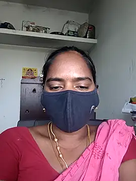Snapshot of Tamil_Sangeetha chatting on April 26, 2026, 10:57 am Tamil Sangeetha online show from April 26, 2026, 10:57 am