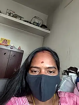 Snapshot of Tamil_Sangeetha chatting on April 30, 2026, 1:45 am Tamil Sangeetha online show from April 30, 2026, 1:45 am