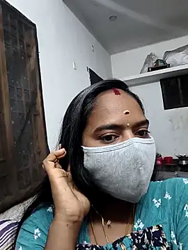 Snapshot of Tamil_Sangeetha chatting on May 7, 2026, 12:05 am Tamil Sangeetha online show from May 7, 2026, 12:05 am