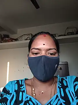 Snapshot of Tamil_Sangeetha chatting on May 21, 2026, 12:50 am Tamil Sangeetha online show from May 21, 2026, 12:50 am
