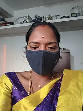 Snapshot of Tamil_Sangeetha chatting on May 22, 2026, 12:40 am Tamil Sangeetha online show from May 22, 2026, 12:40 am