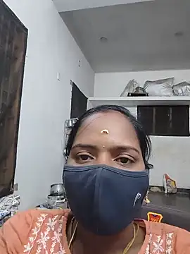 Snapshot of Tamil_Sangeetha chatting on May 28, 2026, 4:15 pm Tamil Sangeetha online show from May 28, 2026, 4:15 pm