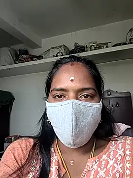 Snapshot of Tamil_Sangeetha chatting on June 15, 2026, 5:09 am Tamil Sangeetha online show from June 15, 2026, 5:09 am