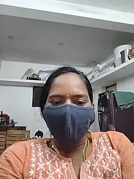 Snapshot of Tamil_Sangeetha chatting on July 7, 2026, 12:13 am Tamil Sangeetha online show from July 7, 2026, 12:13 am