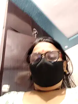 purvi46 online show from March 31, 2026, 7:31 am