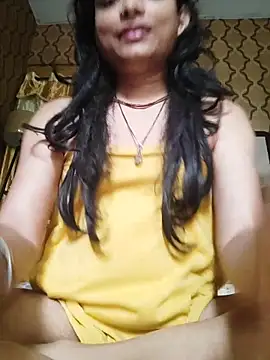 Snapshot of SweetTsAngel chatting on May 13, 2026, 10:01 am SweetTsAngel online show from May 13, 2026, 10:01 am