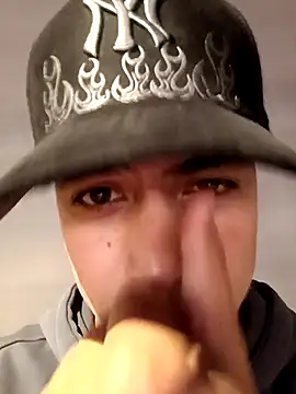 nico herrera   online show from April 1, 2026, 8:28 pm